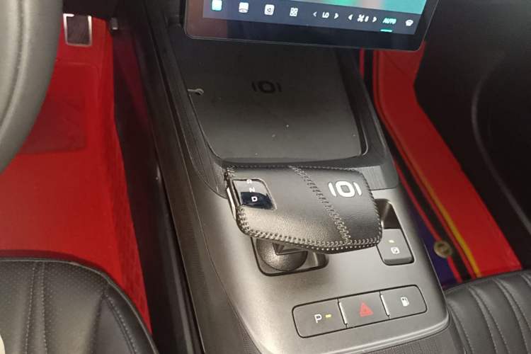 Used CHANGAN NEVO A05 2024 145 Pro Gear Lever