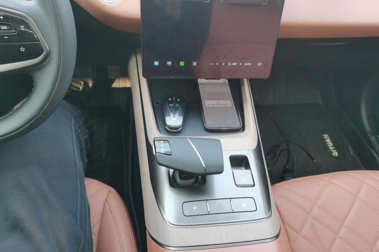Used CHANGAN NEVO A05 2024 Truly Delicious Version 145 Leading Edition Gear Lever