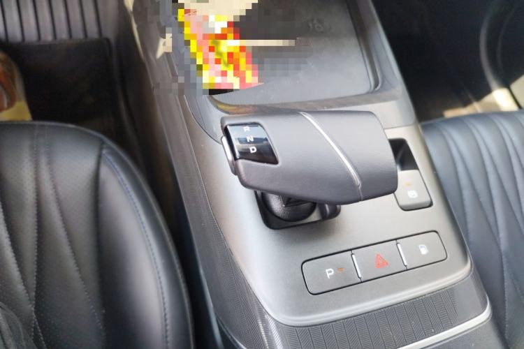 Used CHANGAN NEVO A05 2024 70 Pro Gear Lever