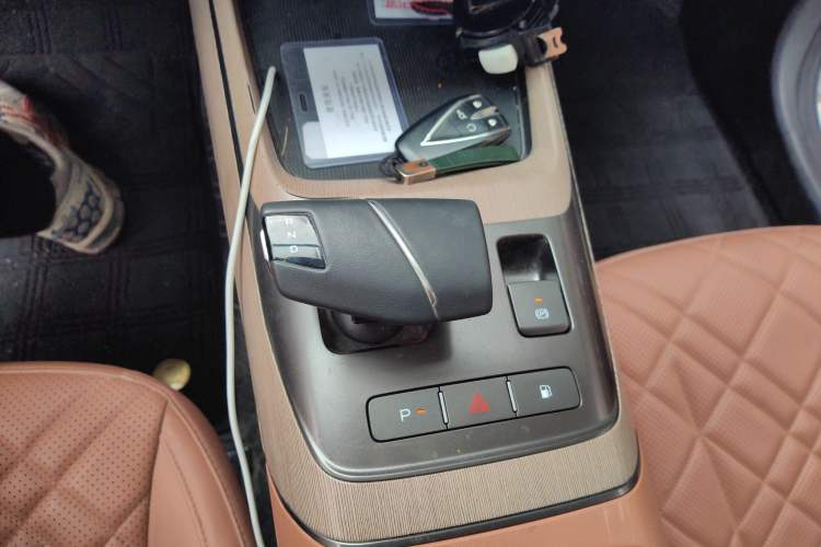 Used CHANGAN NEVO A05 2024 70 Pro Gear Lever