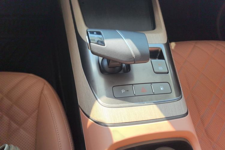 Used CHANGAN NEVO A05 2024 145 Max Gear Lever