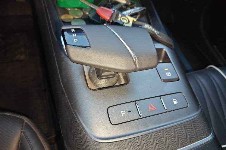 Used CHANGAN NEVO A05 2024 70 Pro Gear Lever