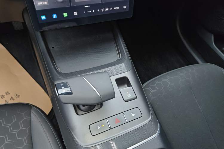 Used CHANGAN NEVO A05 2024 70 Air Gear Lever