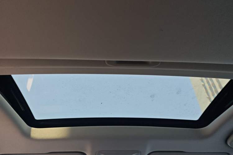 Used CHANGAN NEVO A05 2024 Truly Delicious Version 70" Beyond-Grade Edition Headliner