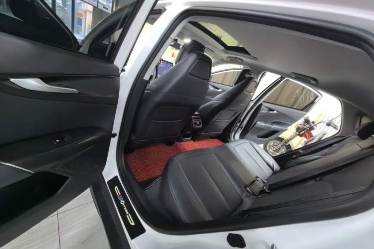 Used CHANGAN NEVO A05 2024 Truly Delicious Version 70" Beyond-Grade Edition Interior 3