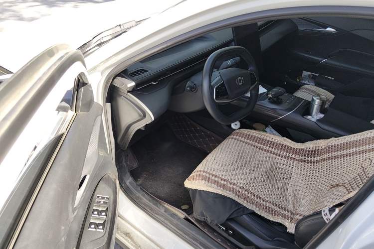 Used CHANGAN NEVO A05 2024 Truly Delicious Version 70" Beyond-Grade Edition Interior 3