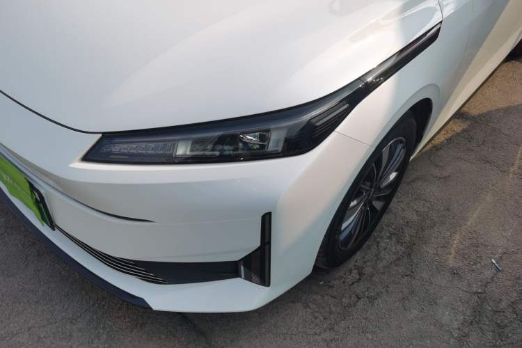 Used CHANGAN NEVO A05 2024 Truly Delicious Version 145 Leading Edition Left Front Headlight