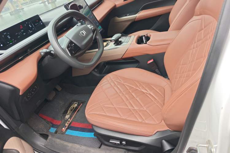 Used CHANGAN NEVO A05 2024 70 Pro Left Front Seat