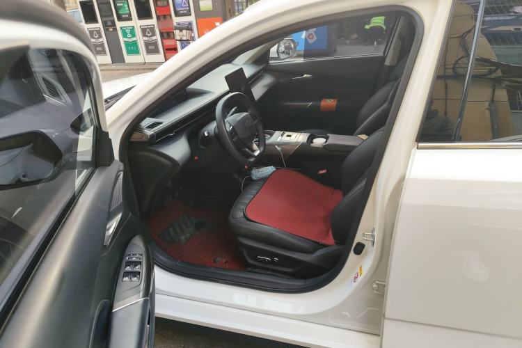 Used CHANGAN NEVO A05 2024 Truly Delicious Version 145 Leading Edition Left Front Seat