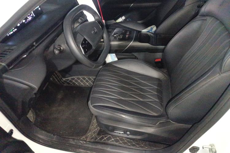 Used CHANGAN NEVO A05 2024 Truly Delicious Version 70 Leading Edition Left Front Seat