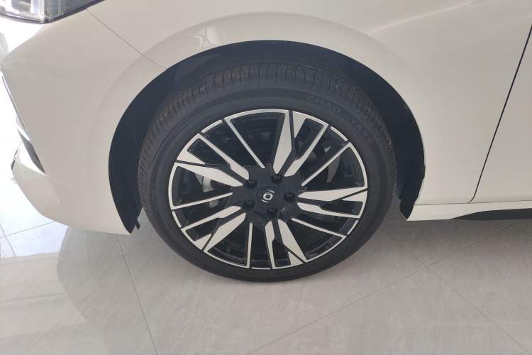 Used CHANGAN NEVO A05 2024 145 Max Left Front Wheel Hub
