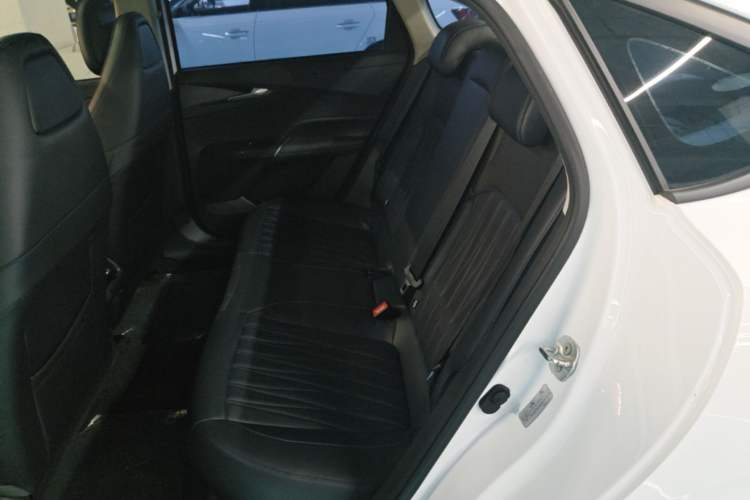 Used CHANGAN NEVO A05 2024 Truly Delicious Version 145 Leading Edition Left Rear Seat