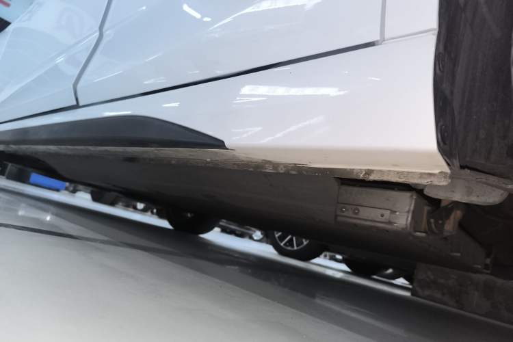 Used CHANGAN NEVO A05 2024 145 Max Left Side Sill