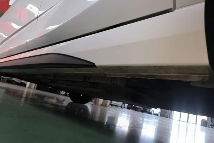 Used CHANGAN NEVO A05 2024 70 Lite Left Side Sill