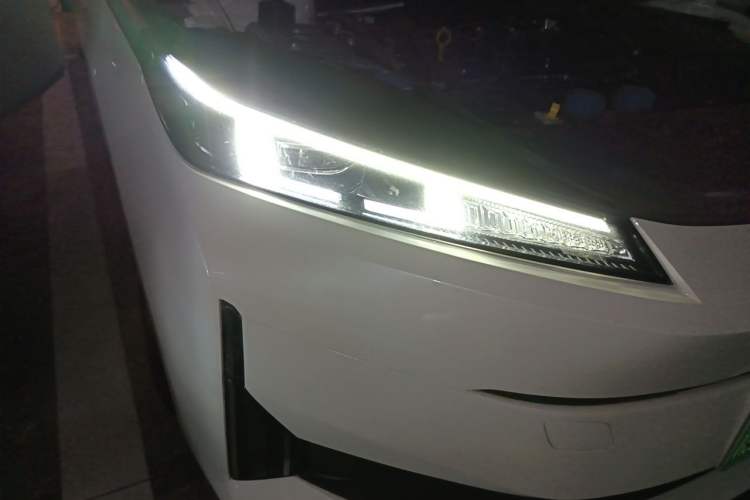 Used CHANGAN NEVO A05 2024 145 Pro Right Front Headlight
