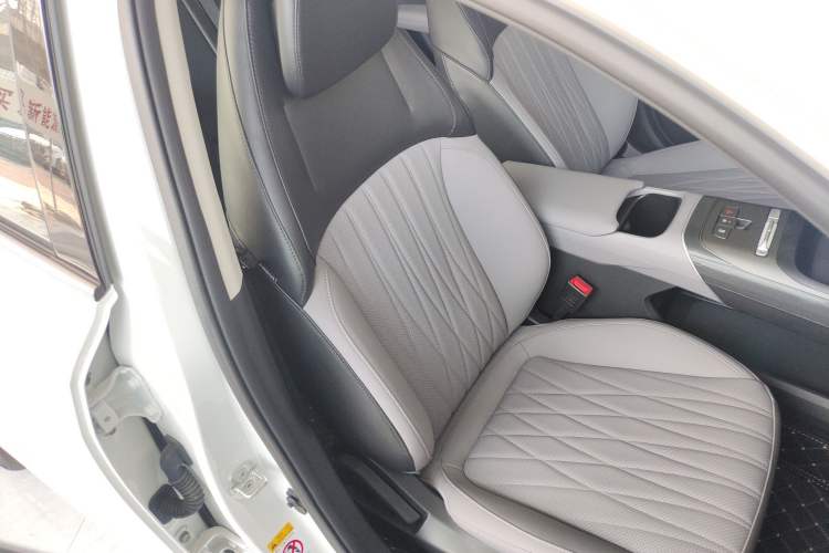 Used CHANGAN NEVO A05 2024 145 Max Right Front Seat