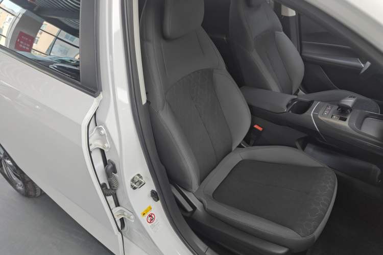 Used CHANGAN NEVO A05 2024 70 Air Right Front Seat
