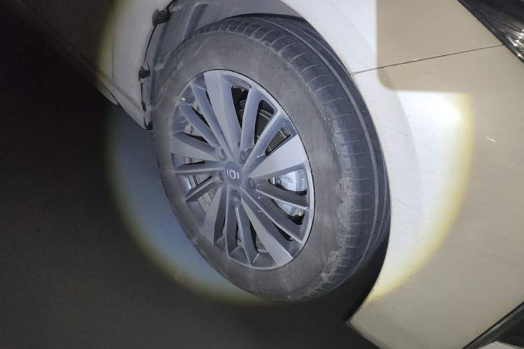Used CHANGAN NEVO A05 2024 Truly Delicious Version 70 Leading Edition Right Front Wheel Hub