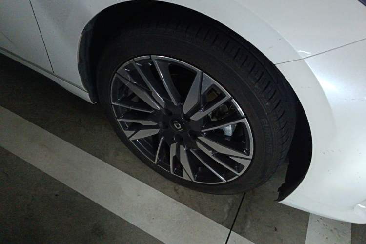 Used CHANGAN NEVO A05 2024 145 Pro Right Front Wheel Hub