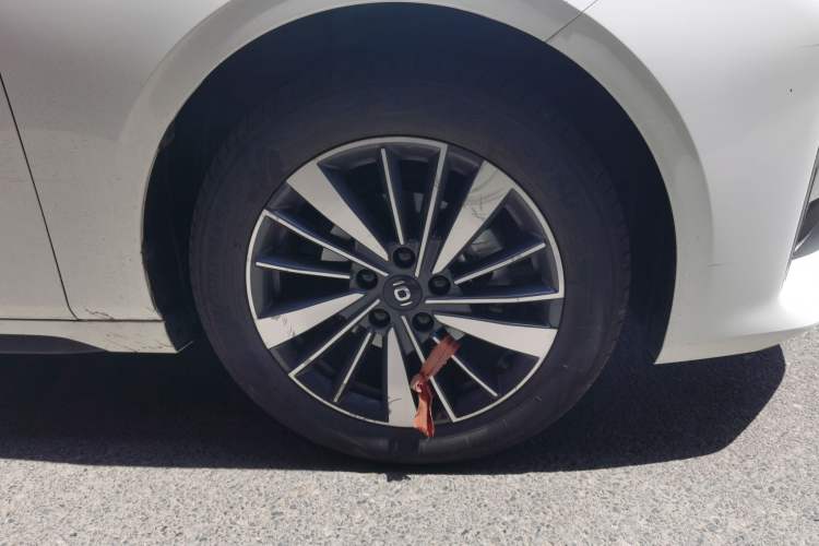 Used CHANGAN NEVO A05 2024 70 Air Right Front Wheel Hub