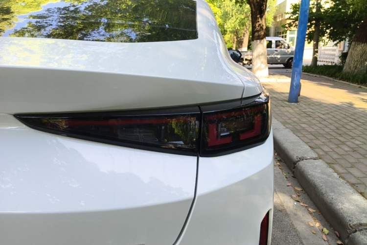 Used CHANGAN NEVO A05 2024 Truly Delicious Version 70 Leading Edition Right Rear Taillight
