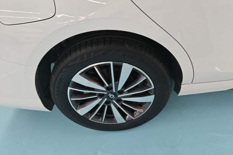 Used CHANGAN NEVO A05 2024 Truly Delicious Version 145 Leading Edition Right Rear Wheel Hub