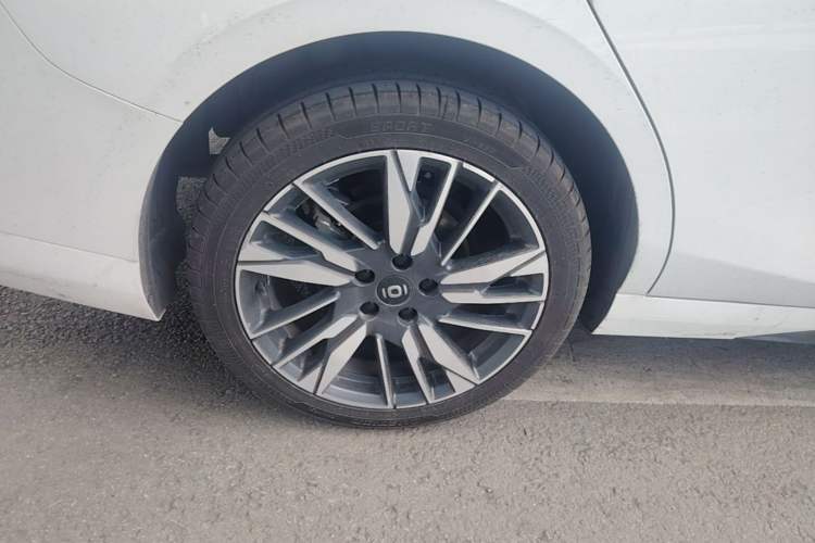 Used CHANGAN NEVO A05 2024 145 Max Right Rear Wheel Hub