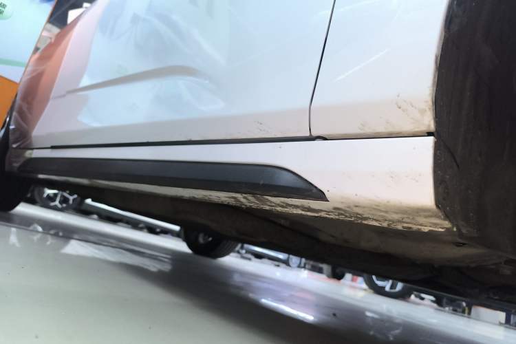 Used CHANGAN NEVO A05 2024 145 Max Right Side Sill