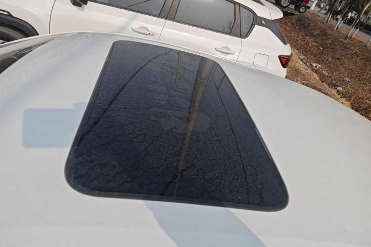 Used CHANGAN NEVO A05 2024 70 Pro Roof