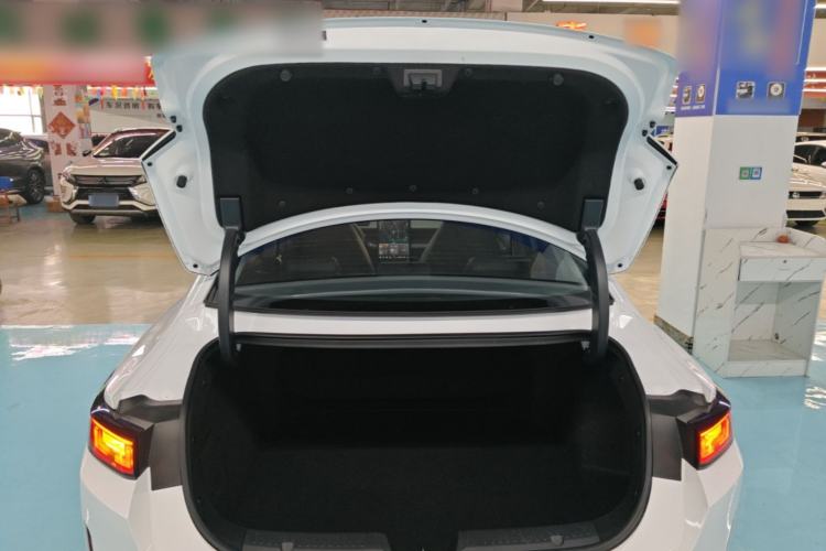 Used CHANGAN NEVO A05 2024 Truly Delicious Version 145 Leading Edition Trunk