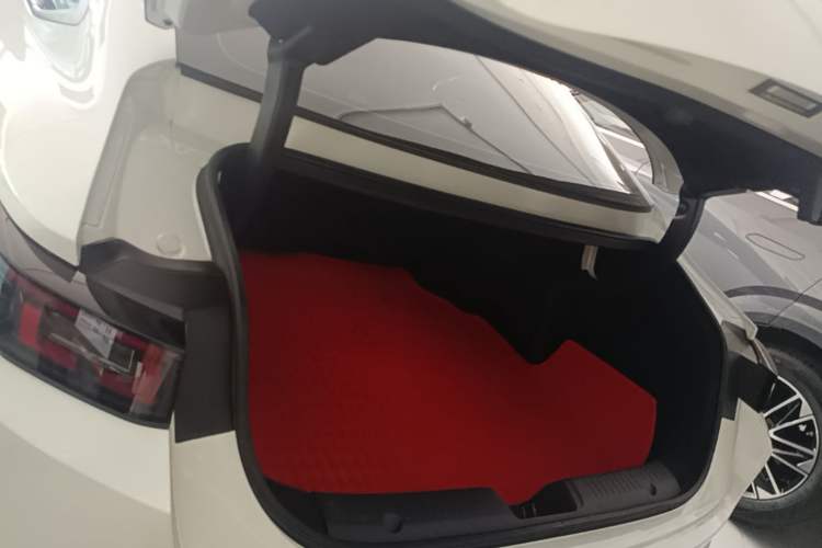 Used CHANGAN NEVO A05 2024 145 Pro Trunk