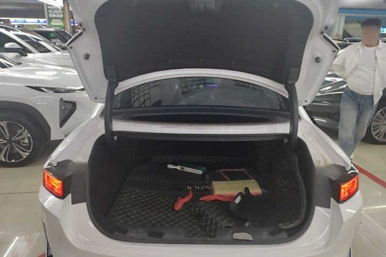 Used CHANGAN NEVO A05 2024 Truly Delicious Version 70 Leading Edition Trunk