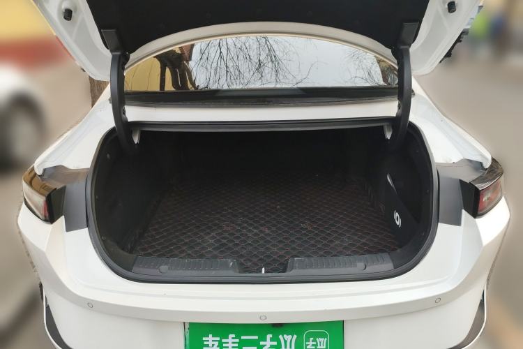 Used CHANGAN NEVO A05 2024 Truly Delicious Version 145 Leading Edition Trunk