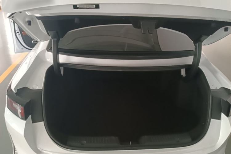 Used CHANGAN NEVO A05 2024 Truly Delicious Version 145 Leading Edition Trunk