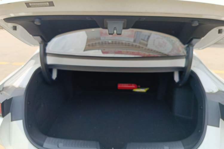 Used CHANGAN NEVO A05 2024 Truly Delicious Version 70" Beyond-Grade Edition Trunk
