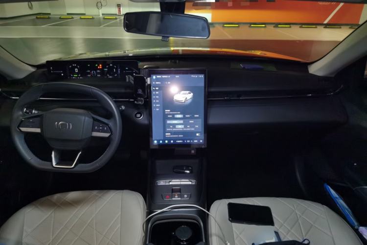Used CHANGAN NEVO A05 2025 Truly Delicious Version 145 Leading Edition Center Console