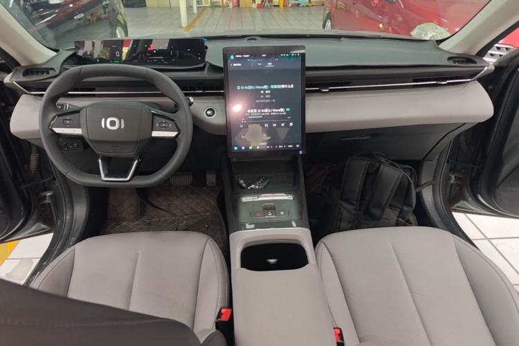 Used CHANGAN NEVO A05 2025 Truly Delicious Edition 70 – Beyond Excellence Center Console