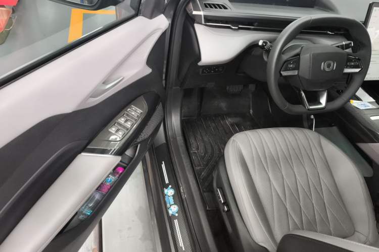 Used CHANGAN NEVO A05 2025 Truly Delicious Edition 145 Beyond-Grade Version Driver Seat