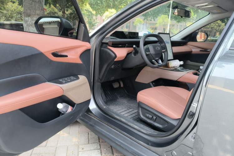 Used CHANGAN NEVO A05 2025 Truly Delicious Edition 70 – Beyond Excellence Driver Seat