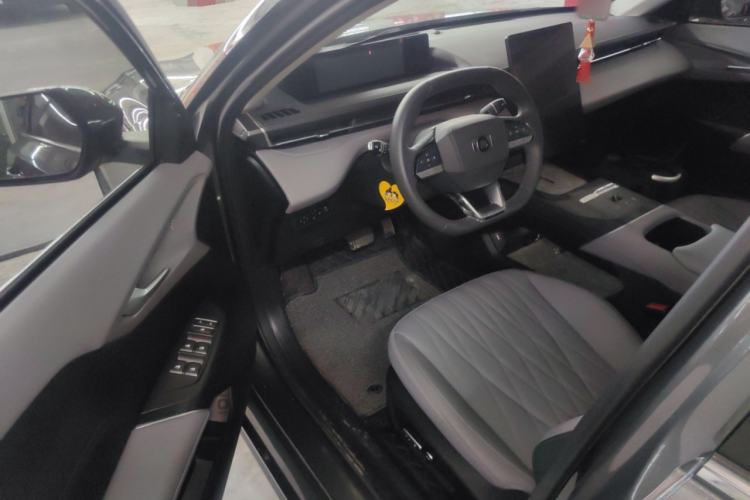 Used CHANGAN NEVO A05 2025 Truly Delicious Version 145 Excellence Edition Driver Seat