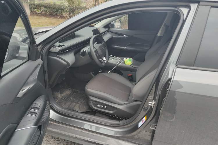 Used CHANGAN NEVO A05 2025 Truly Delicious Version 145 Leading Edition Driver Seat