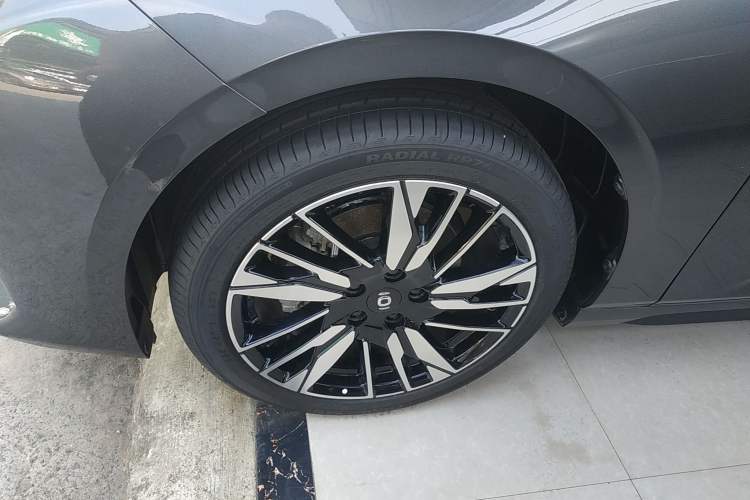 Used CHANGAN NEVO A05 2025 Truly Delicious Version 145 Excellence Edition Exterior 7