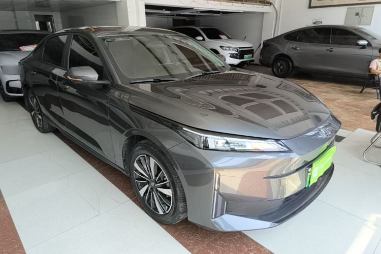 Used CHANGAN NEVO A05 2025 Truly Delicious Edition 70 – Beyond Excellence Front Right 45 Deg