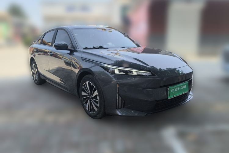 Used CHANGAN NEVO A05 2025 Truly Delicious Edition 70 – Beyond Excellence Front Right 45 Deg