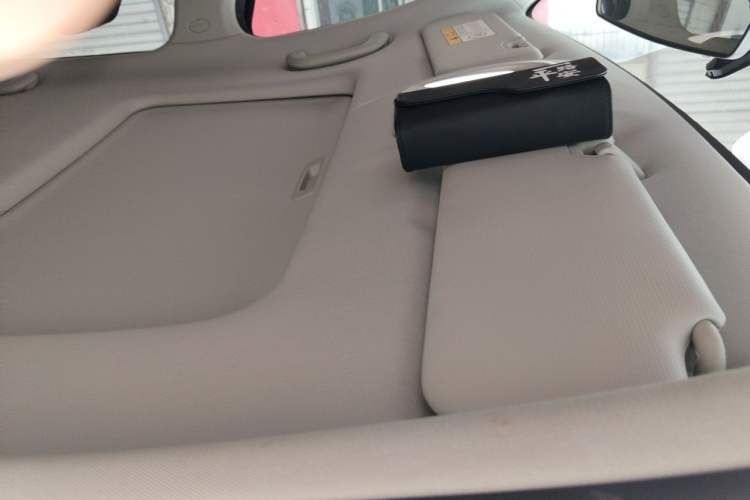 Used CHANGAN NEVO A05 2025 Truly Delicious Edition 145 Beyond-Grade Version Headliner