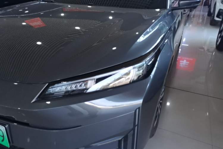 Used CHANGAN NEVO A05 2025 Truly Delicious Edition 70 – Beyond Excellence Left Front Headlight