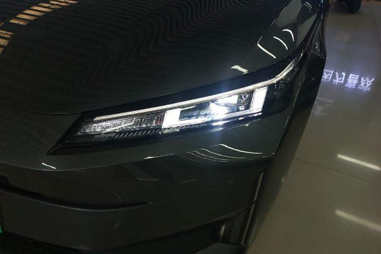 Used CHANGAN NEVO A05 2025 Truly Delicious Edition 145 Beyond-Grade Version Left Front Headlight