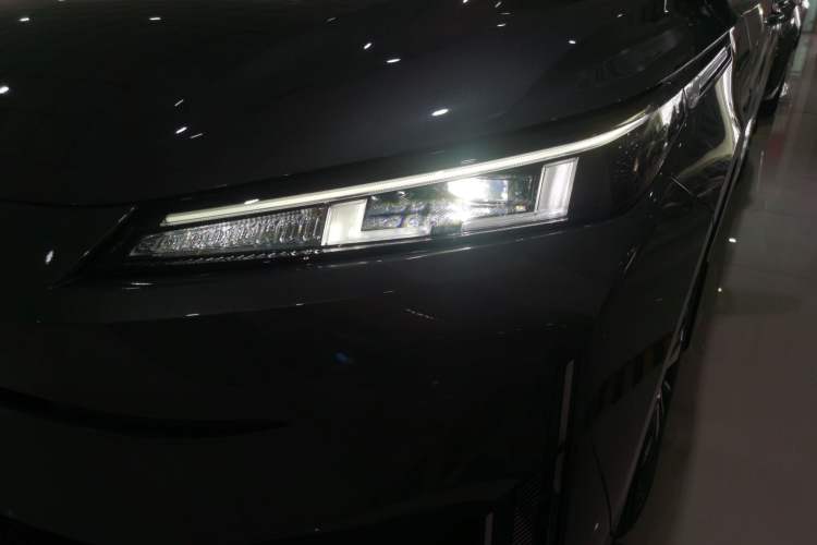 Used CHANGAN NEVO A05 2025 Truly Delicious Edition 145 Beyond-Grade Version Left Front Headlight