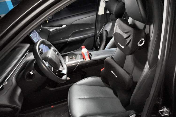 Used CHANGAN NEVO A05 2025 Truly Delicious Edition 70 – Beyond Excellence Left Front Seat