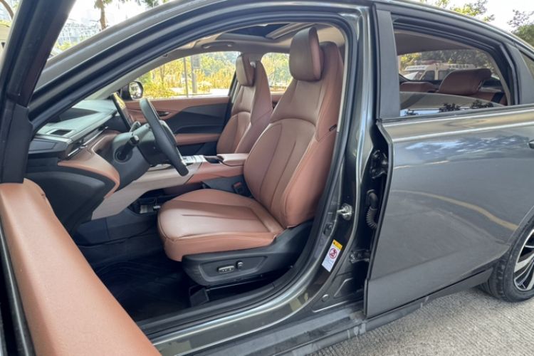 Used CHANGAN NEVO A05 2025 Truly Delicious Edition 70 – Beyond Excellence Left Front Seat
